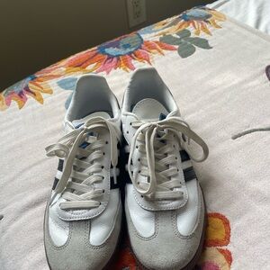 Adidas sambas